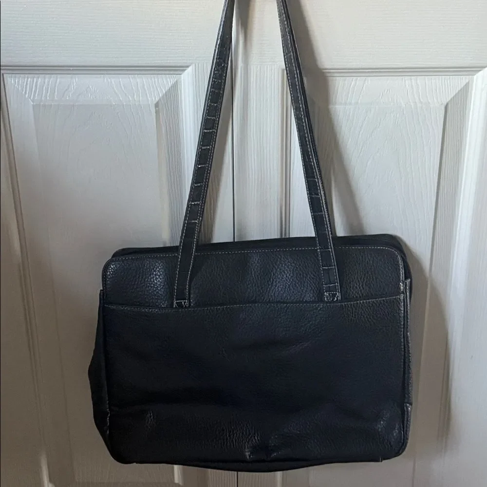 Rosetti Women’s Elegant Black Crocodile-Embossed Shoulder Bag
